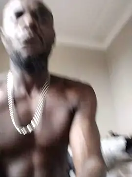 Snapshot of blackdicklusky101 chatting on 11/27/25, 11:21 blackdicklusky101 online show from 11/27/25, 11:21