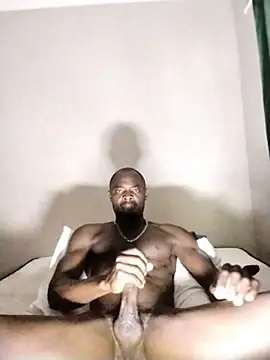 Snapshot of blackdicklusky101 chatting on 11/26/25, 07:19 blackdicklusky101 online show from 11/26/25, 07:19