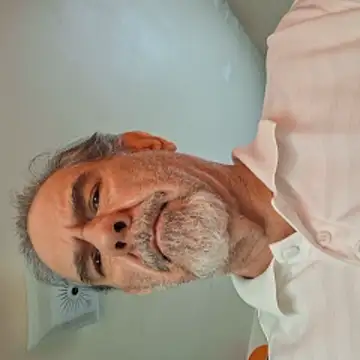 Snapshot of pena633 chatting on 11/05/25, 05:16 pena633 online show from 11/05/25, 05:16