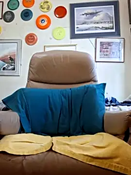 pena633 online show from 12/22/25, 03:34