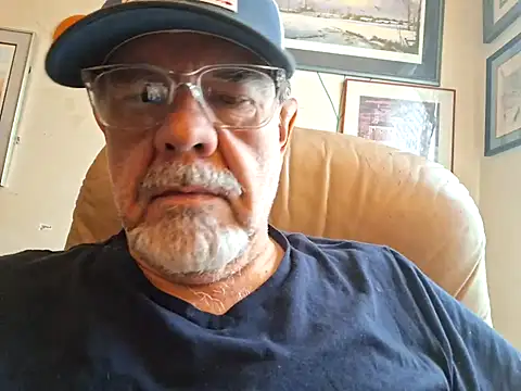 pena633 online show from 12/04/25, 03:33