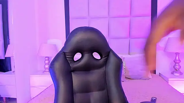 Britanny-Jhonsons online show from 12/01/25, 10:32