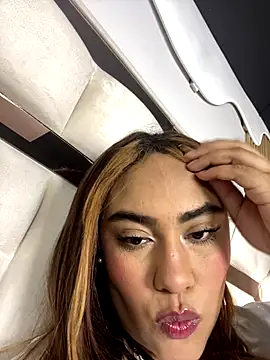 AnguelJones online show from 11/13/25, 04:27