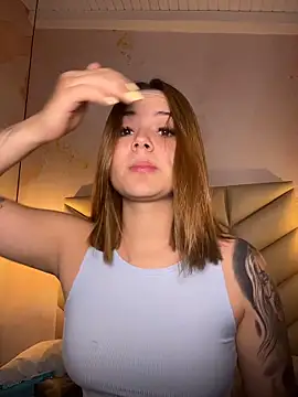 Beella1  online show from 03/28/26, 11:55