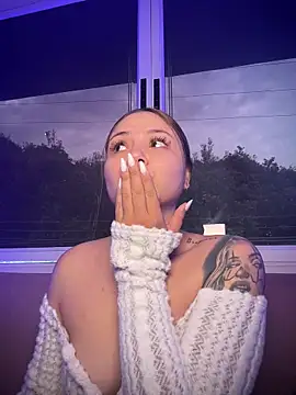 Beella1  online show from 12/02/25, 11:56