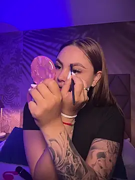 Beella1  online show from 11/20/25, 11:33