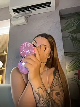 Beella1  online show from 03/05/26, 11:51