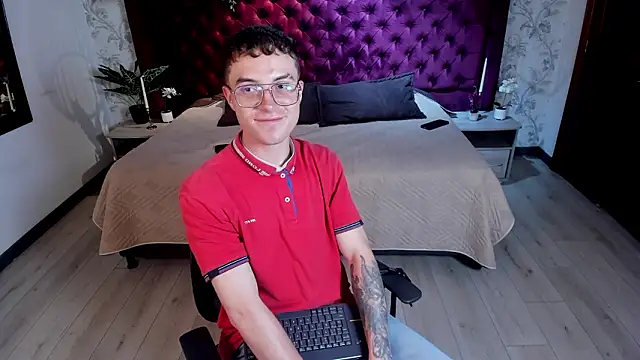 Lil James online show from 02/01/26, 08:40