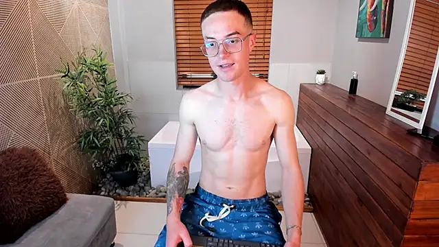 Lil James online show from 11/06/25, 07:51