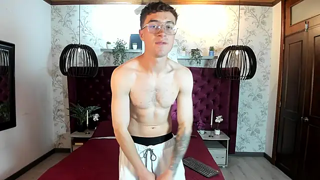 Lil James online show from 05/10/26, 08:11