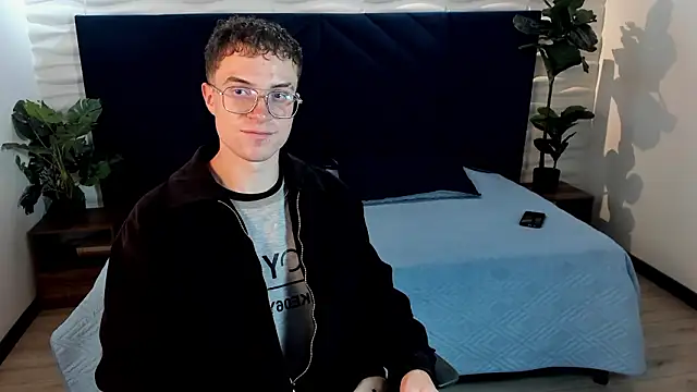 Lil James online show from 02/12/26, 08:30