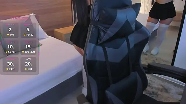 mia collins96 online show from 11/22/25, 02:32