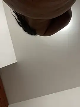 NataliaaMiller  online show from 12/05/25, 11:09