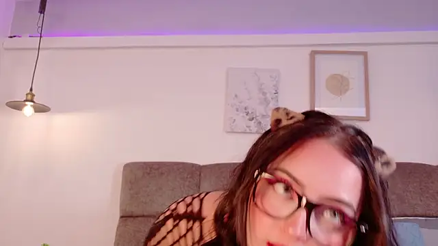 Emily Baby20 online show from 03/22/26, 09:16