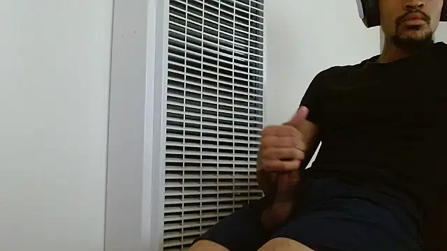 Mrmakeherwet Tez online show from 11/26/25, 11:49