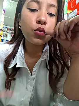 TamySweet69 online show from 11/17/25, 02:10