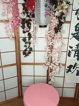 yum3doll online show from 12/03/25, 07:46