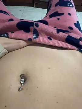 Rubia divina7 online show from 02/15/26, 12:00