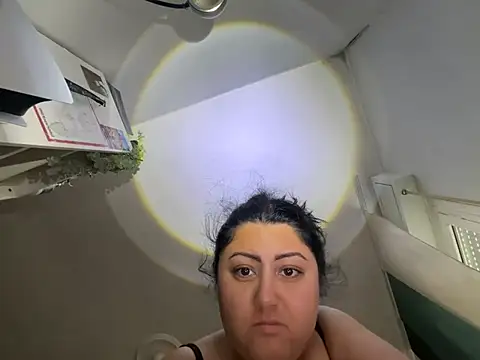 gatitalocahot online show from 04/08/26, 03:02