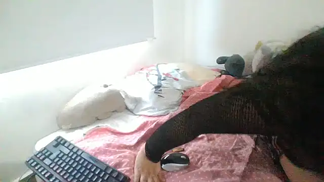 Layla Latina online show from 10/30/25, 09:22