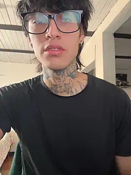 Snapshot of sflps chatting on 02/06/26, 04:58 sflps online show from 02/06/26, 04:58