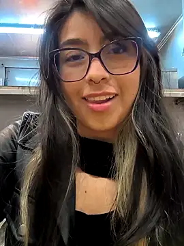 Snapshot of Antonella_Gomez01 chatting on 10/31/25, 12:29 Antonella Gomez01 online show from 10/31/25, 12:29