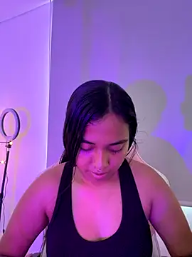 aly nicols online show from 10/31/25, 10:16