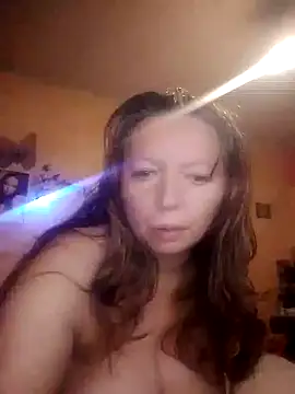 Snapshot of Mairi702 chatting on 10/23/25, 03:00 Mairi702 online show from 10/23/25, 03:00
