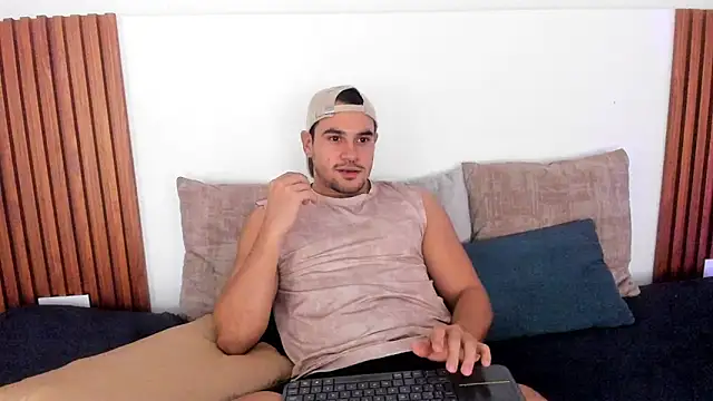 Jake muller1 online show from 12/19/25, 03:32