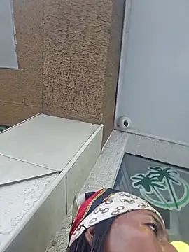 Trissa Benson online show from 10/30/25, 02:36