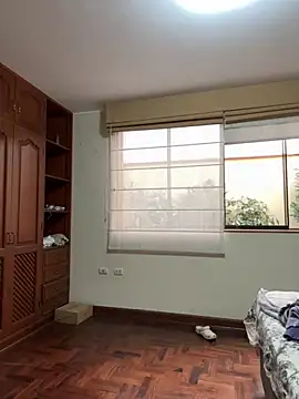 Kmiii21 online show from 10/26/25, 09:37