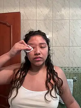 Kmiii21 online show from 10/27/25, 06:53