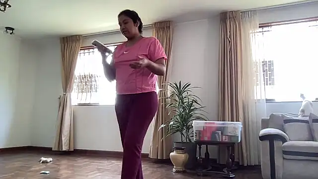 Kmiii21 online show from 11/28/25, 05:46