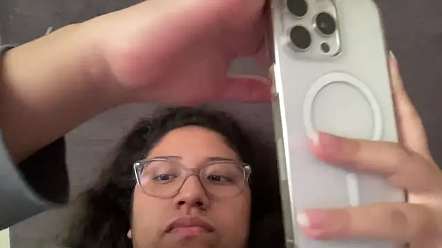 Kmiii21 online show from 10/24/25, 07:13