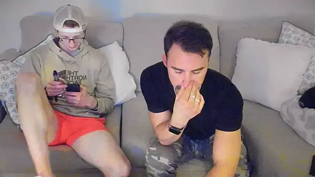 bobbyatx online show from 12/21/25, 08:49