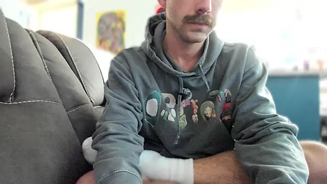 bobbyatx online show from 11/26/25, 06:52