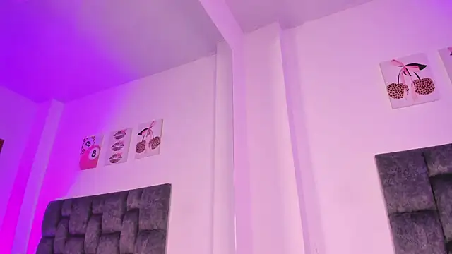 kittymonroe1 online show from 05/31/26, 06:09