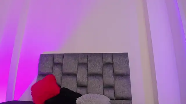 kittymonroe1 online show from 11/29/25, 05:13