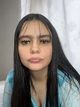 Selena Roa online show from 04/15/26, 07:58