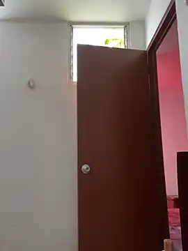 Selena Roa online show from 10/26/25, 12:05