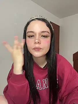 Snapshot of Selena_Roa chatting on 02/02/26, 06:07 Selena Roa online show from 02/02/26, 06:07