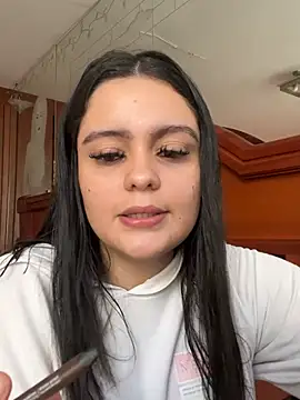 Selena Roa online show from 05/30/26, 10:04