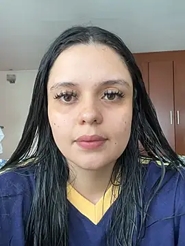 Selena Roa online show from 05/07/26, 02:31