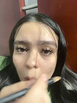 Selena Roa online show from 04/13/26, 11:20