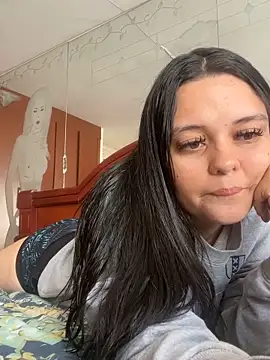 Selena Roa online show from 05/12/26, 03:29