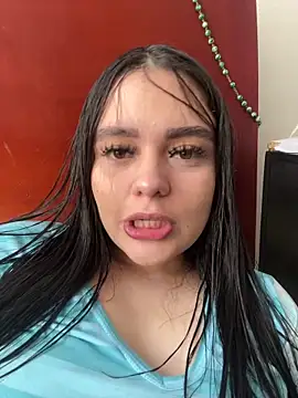 Selena Roa online show from 04/12/26, 03:48