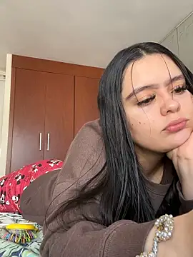 Selena Roa online show from 04/22/26, 04:14