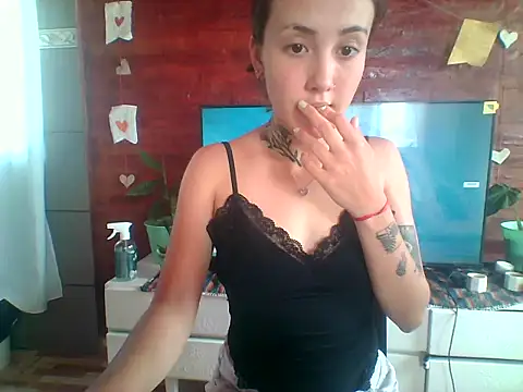 Priscilla-069 online show from 10/21/25, 04:39