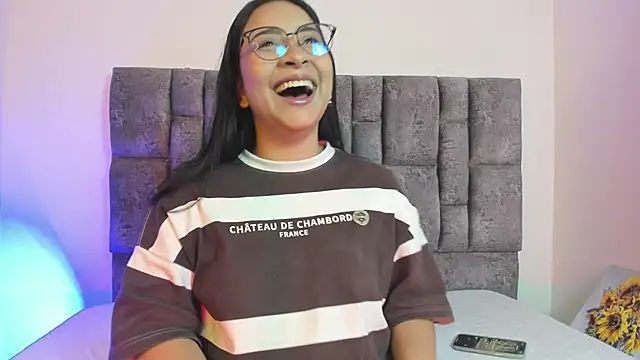 miah storm online show from 10/30/25, 02:10