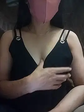 Emili68 online show from 10/29/25, 12:26